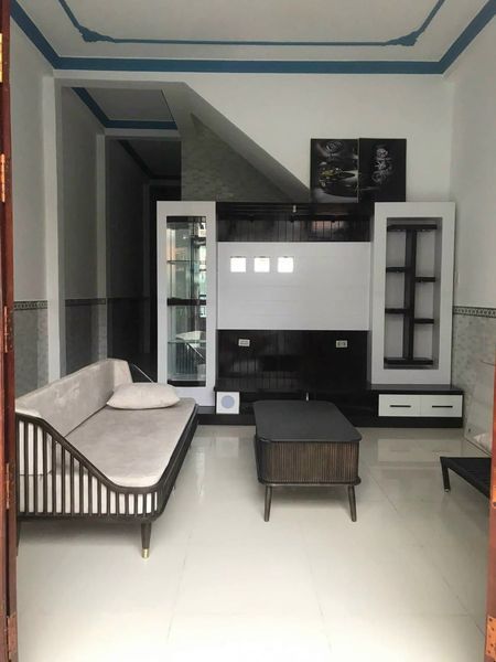 CHO THUÊ NHÀ MỚI TINH 1TRỆT 1 LẦU LỘ Ô TÔ PHƯỜNG 2 THÀNH PHỐ VĨNH LONG
