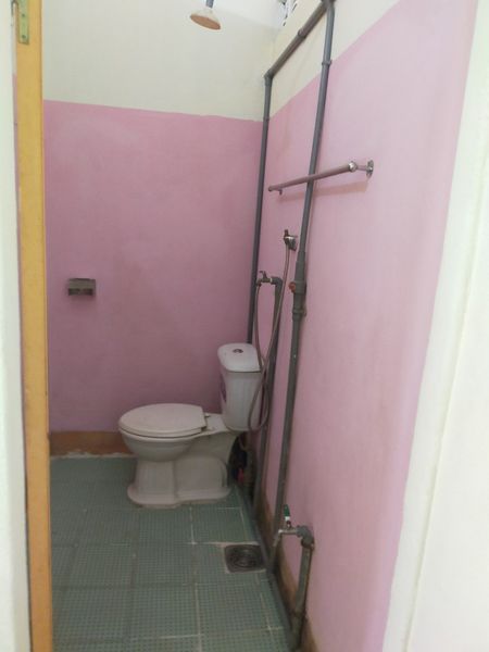 GIA ĐÌNH MÌNH CÒN TRỐNG 1 PHÒNG TRỌ ĐƯỜNG NGÔ QUYỀN TP KON TUM