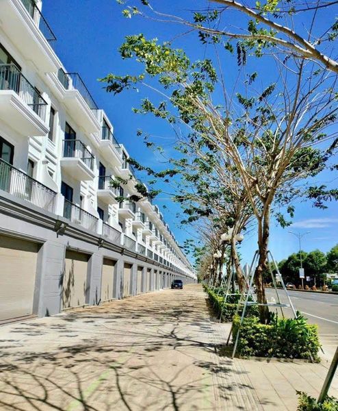 Cho thuê Nhà EcoCity Mặt tiền Đường Nguyễn Chí Thanh - Phường Tân An Buôn Ma Thuột Đắk Lắk