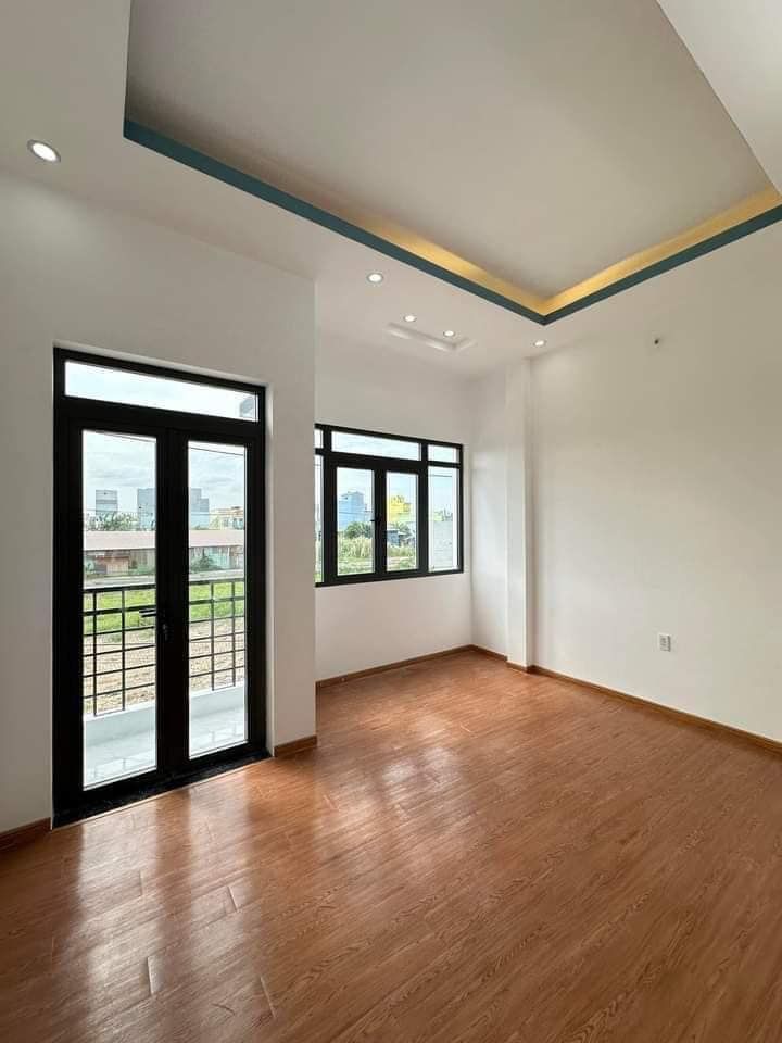 BÁN NHÀ 1 TRỆT 1 LẦU HƯỚNG NAM ĐƯỜNG SỐ 5, KDC TRÀNG AN TP BẠC LIÊU.