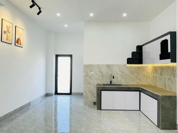 NHÀ TRỆT LẦU 2 MẶT TIỀN - ĐƯỜNG 30/4 SÓC TRĂNG