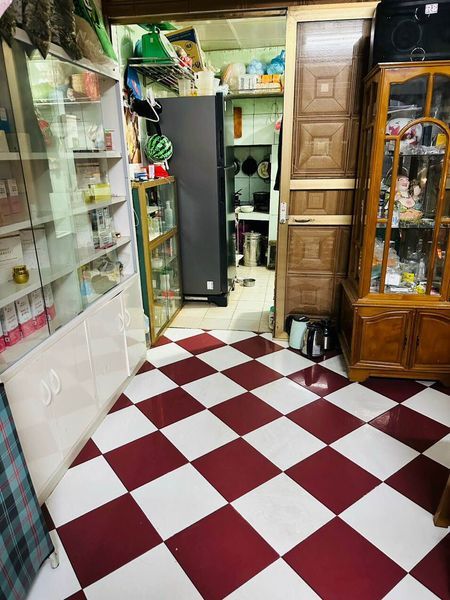 Cần bán nhà 3 tầng vj trí 1 đường đại lộ Nguyễn thái học Gần Vincom