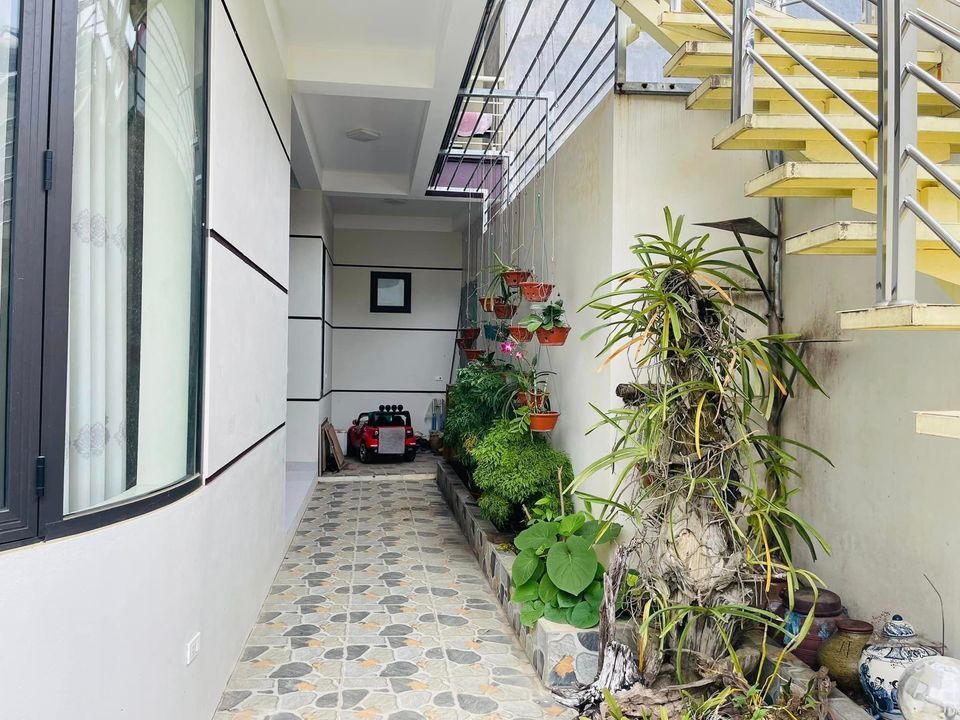 BÁN NHÀ RẺ HƠN GIÁ THỊ TRƯỜNG GẦN 1 TỶ Vị trí: tổ 12 quyết thắng, mặt đường nguyễn du