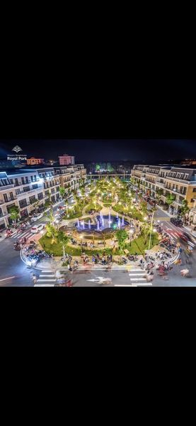 Cho thuê căn Shop view công viên trung tâm thương mại đã hoàn thiện