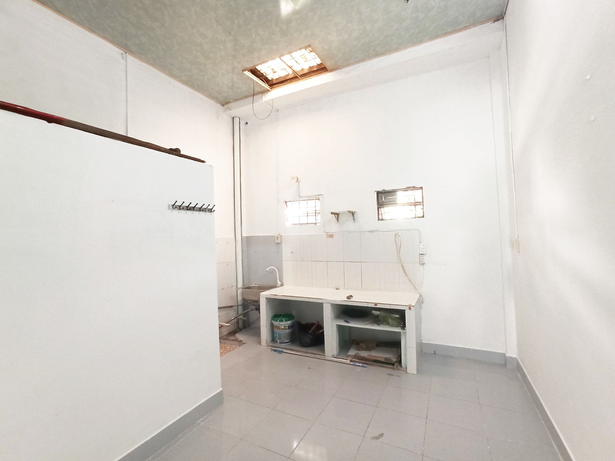 Chính chủ. Cho thuê nhà hẻm 4 Bùi Hữu Nghĩa kế trường THCS Bình Thuỷ, gần chợ Bình Thuỷ