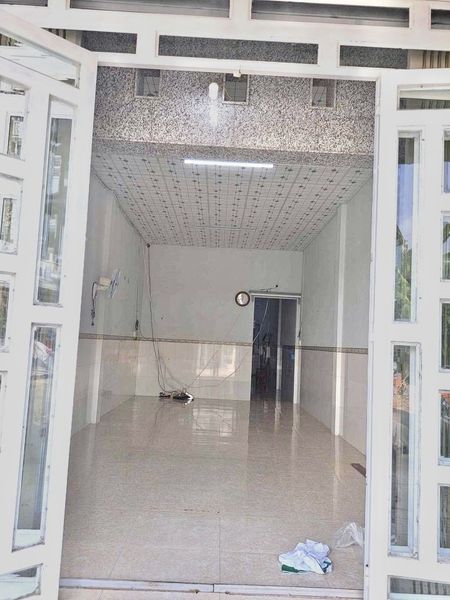 Nhà thuê rộng rãi- Kdc Thới Nhựt 2, P.An Khánh, Q.Ninh Kiều. Giá 7 triệu, cọc 1 tháng.