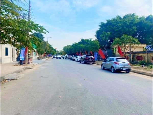 Bác nào muốn mua 01 lô trục chính giá rẻ tại Thanh Châu em có sẵn hàng luôn nhé
