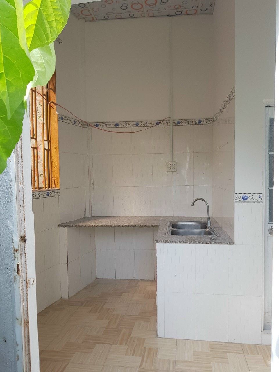 Cho thuê Trệt lầu 5 triệu/tháng- 2 Phòng ngủ, 3 toilet Hẻm 8, Đinh Tiên Hoàng, Ninh Kiều