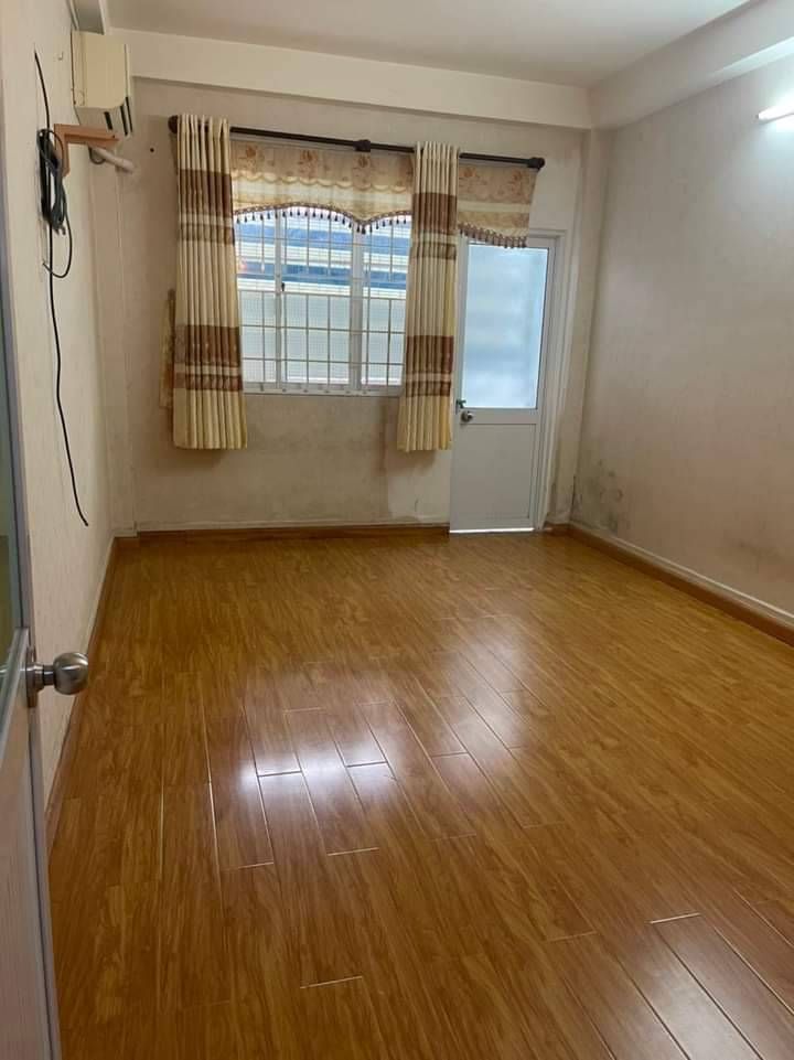 CHO THUÊ NHÀ NGUYÊN CĂN 1 TRỆT 2 LẦU. MẶT TIỀN HÙNG VƯƠNG.