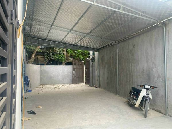 Bán nhà c4 gần trường mn Tân Hoà Hoà Bình