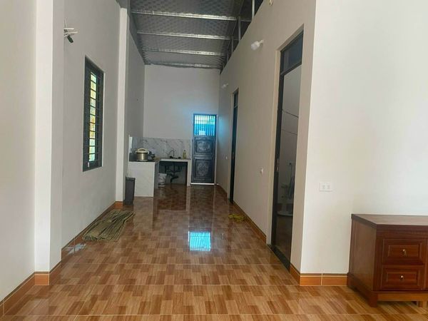 Bán nhà c4 gần trường mn Tân Hoà Hoà Bình