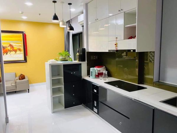 CHO THUÊ CĂN HỘ CAO CẤP MANOR CROWN - CĂN GÓC 2 MẶT TIỀN VIEW TỐ HỮU