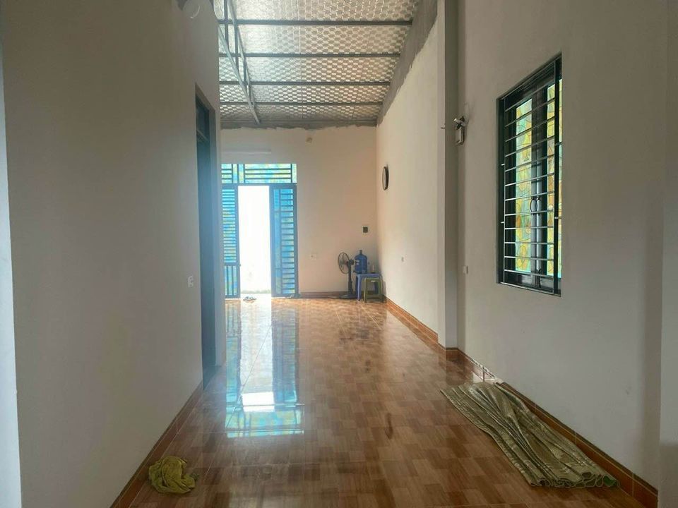 Bán nhà c4 gần trường mn Tân Hoà Hoà Bình