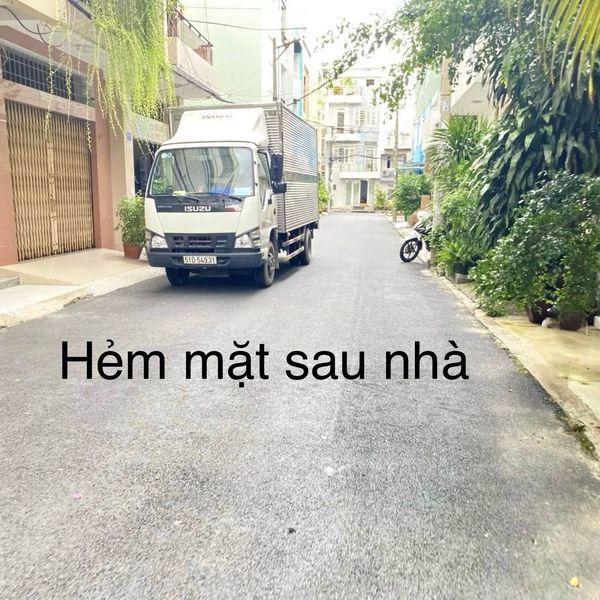 Bán nhà 2 mặt hẻm trước sau 8m Quang Trung GÒ VẤP, 4.1x20.5=84m2, 3tầng+4PN+5WC, 12tỷ
