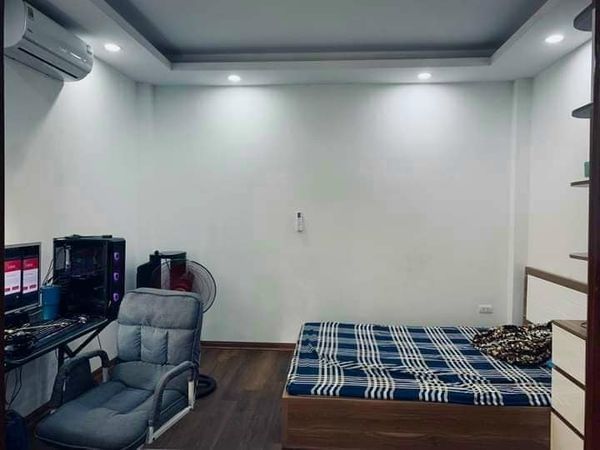 Bán nhà Linh Đàm lô góc ô tô tải đỗ cửa Kinh doanh online, làm văn phòng