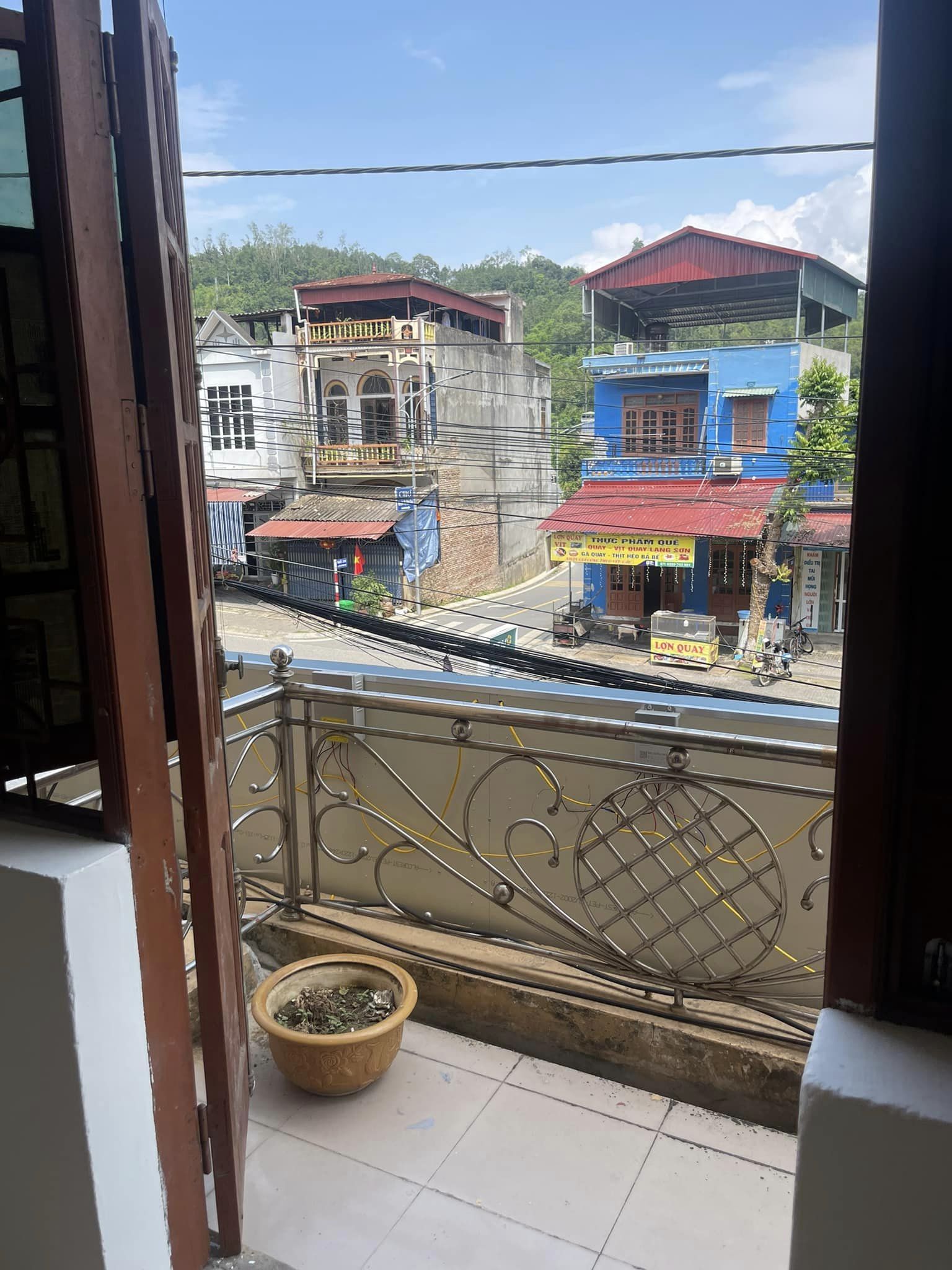CHO THUÊ PHÒNG TRỌ Địa điểm: số nhà 186, tổ 8 phường Minh Khai, Tp. Bắc Kạn Toà BIDV Minh Khai