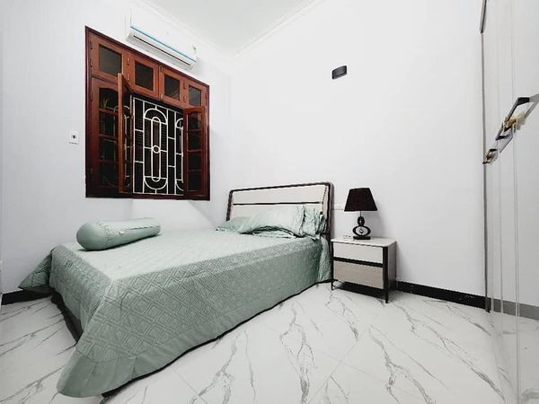 Nhà đẹp Lê Trọng Tấn, full công năng, ô tô đỗ gần nhà, 53m, 5 tầng, mt4.8m, 9.3 tỷ