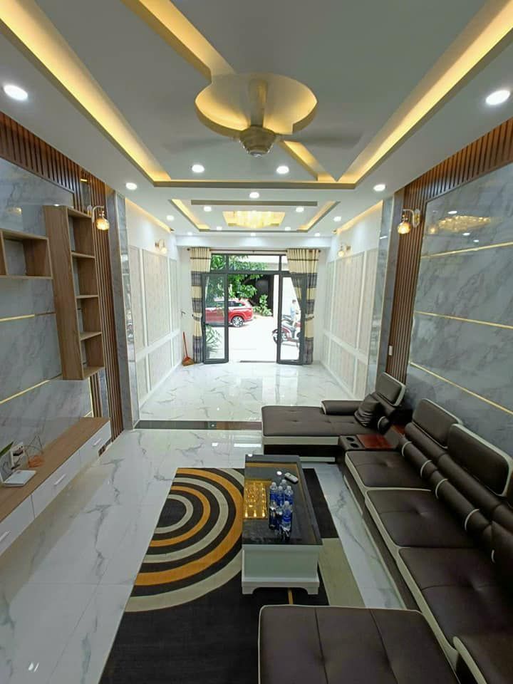 NHÀ SHR 2 LẦU 1TRỆT NẰM TRỤC CHÍNH TRUNG TÂM KD BUÔN BÁN Xây mới hoàn thiện Ngay ngã tư Bình Chuẩn