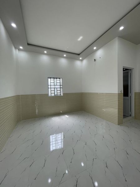 Bán nhà GIÁ CHỈ: 990 TRIỆU Bao sang tên kdc Sơn Thủy, P. Long Hoà Q. Bình Thuỷ TP Cần Thơ