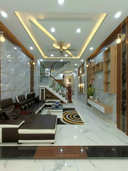 NHÀ SHR 2 LẦU 1TRỆT NẰM TRỤC CHÍNH TRUNG TÂM KD BUÔN BÁN Xây mới hoàn thiện Ngay ngã tư Bình Chuẩn