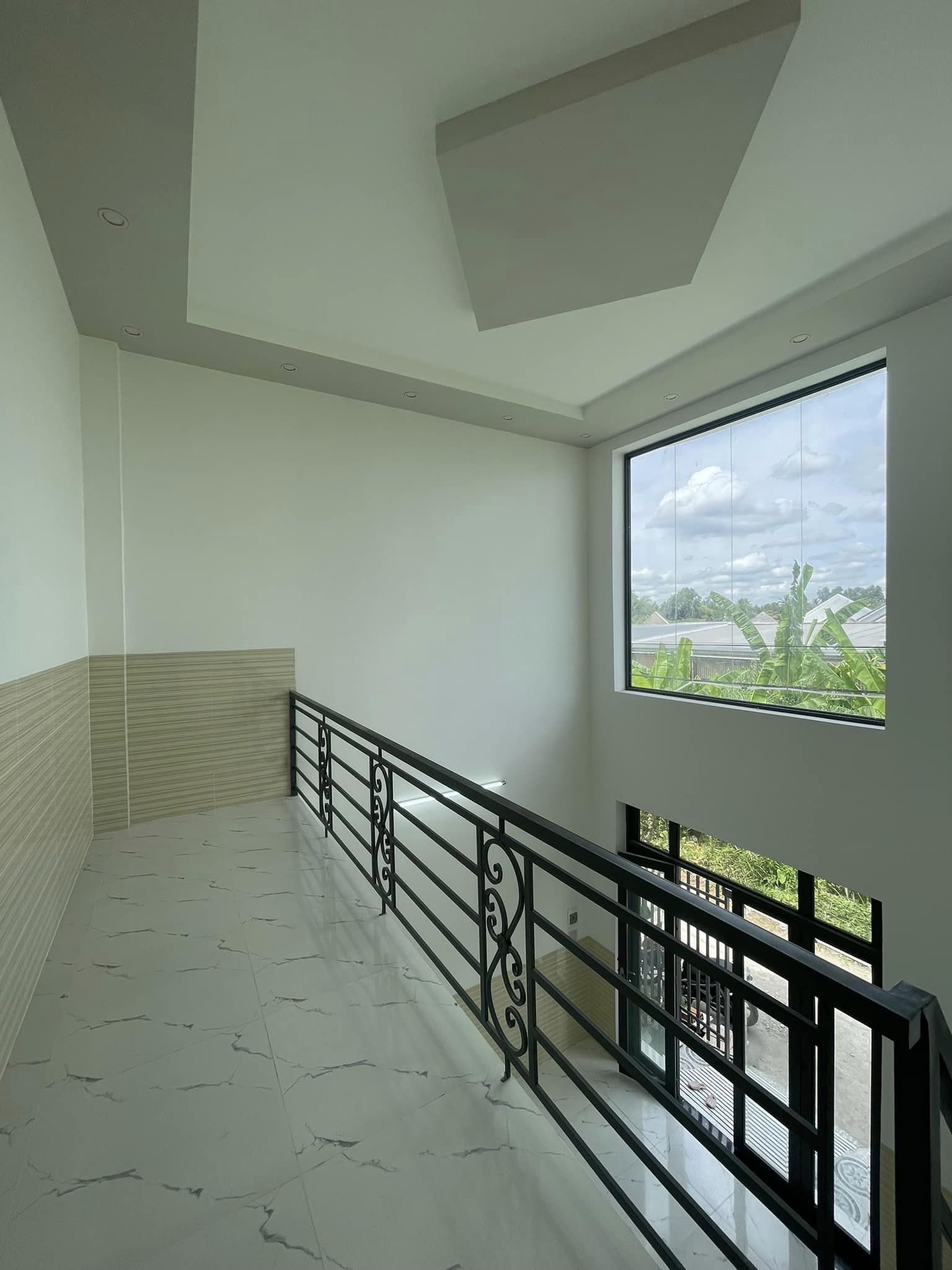 Bán nhà GIÁ CHỈ: 990 TRIỆU Bao sang tên kdc Sơn Thủy, P. Long Hoà Q. Bình Thuỷ TP Cần Thơ