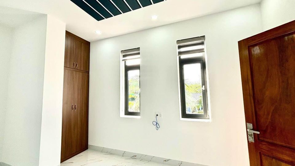 Nhà 3 tầng lô góc 2 mặt tiền Vĩnh Ngọc hẻm 543 Lương Đình Của ngay UBND xã Vĩnh Ngọc gần chợ