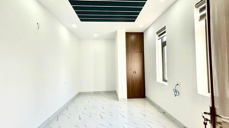 Nhà 3 tầng lô góc 2 mặt tiền Vĩnh Ngọc hẻm 543 Lương Đình Của ngay UBND xã Vĩnh Ngọc gần chợ