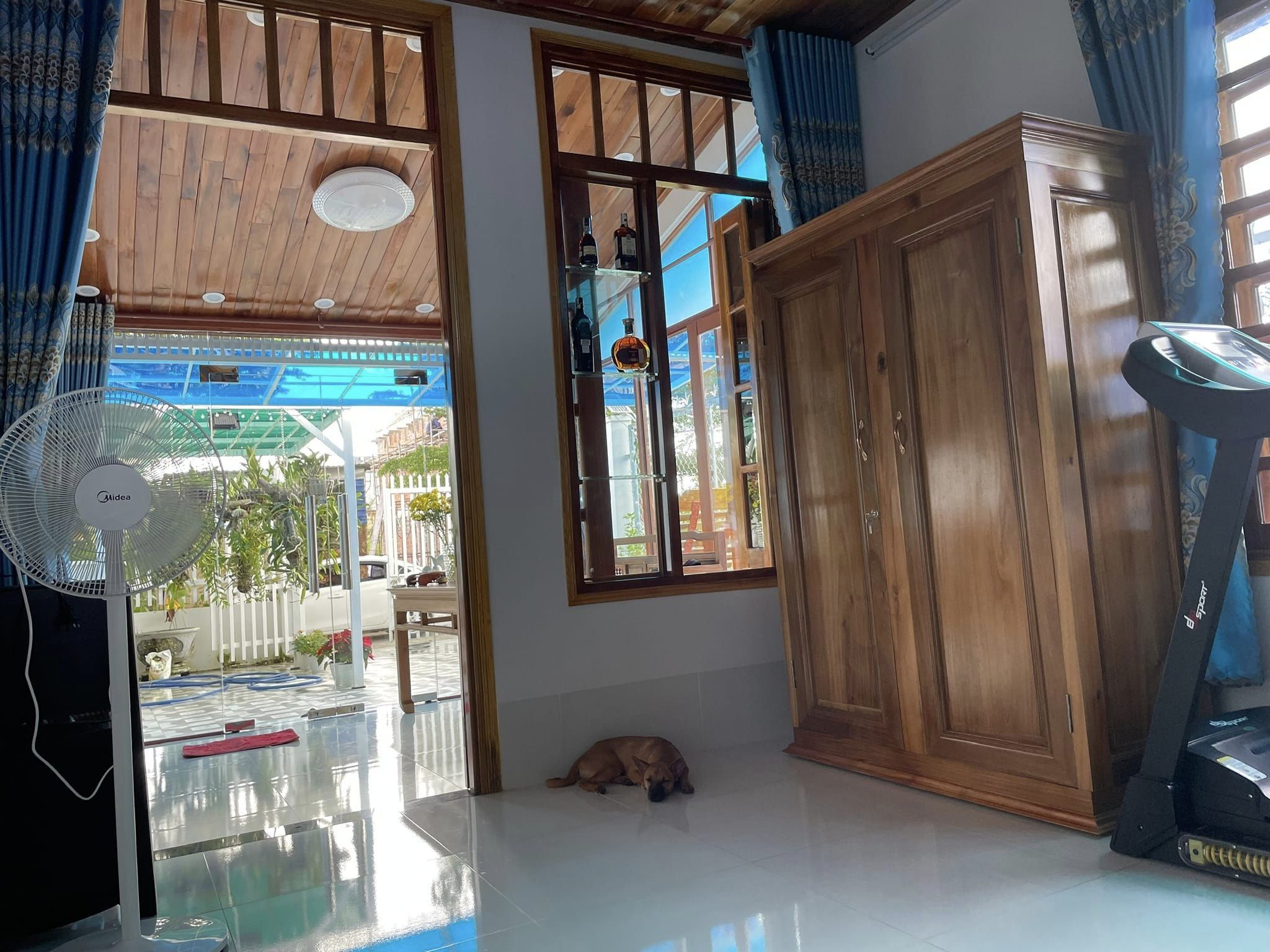 Do chuyển nơi ở nên cần sang lại cho ai có nhu cầu ngôi nhà tại ấp Phước Hoà, xã Mong Thọ B