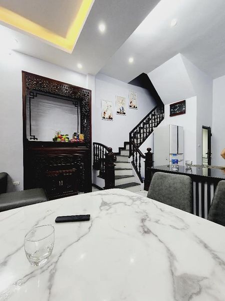 Nhà đẹp Lê Trọng Tấn, full công năng, ô tô đỗ gần nhà, 53m, 5 tầng, mt4.8m, 9.3 tỷ