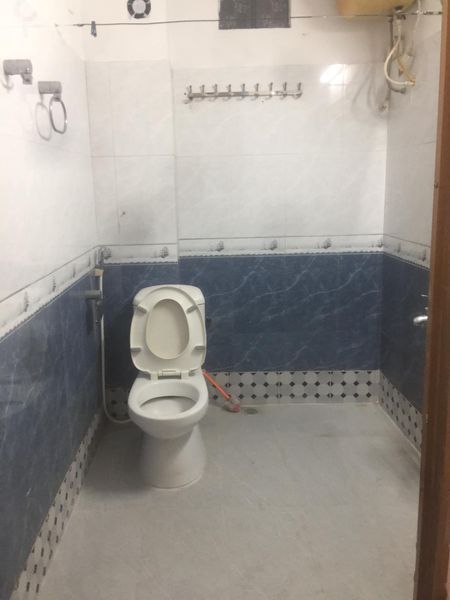 Cho thuê nhà 4 tầng gần hồ công viên bạch đằng Hải Dương Ô tô đỗ cửa