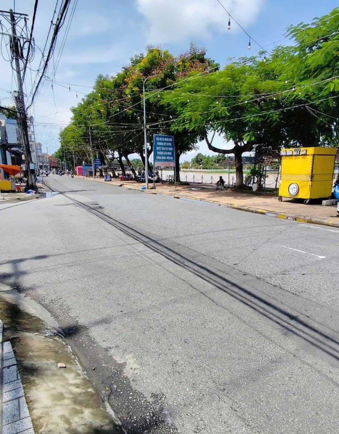 Cho Thuê Nhà 129m² - Nhà 1 Trệt 1 Lầu, đường Gốc Bùi Văn Danh, Mỹ Xuyên, TP Long Xuyên 45tr