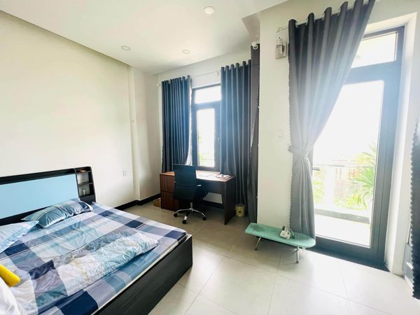 Bán căn nhà 3 tầng thiết kế mới đẹp ở Khu TĐC Phường Phú Đông Mặt tiền đường Phan Huy Chú, Tuy Hoà
