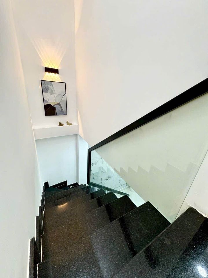 BÁN NHÀ 2 MẶT HẺM TRƯỚC SAU. ĐƯỜNG PHAN VĂN TRỊ, P.12, BÌNH THẠNH.