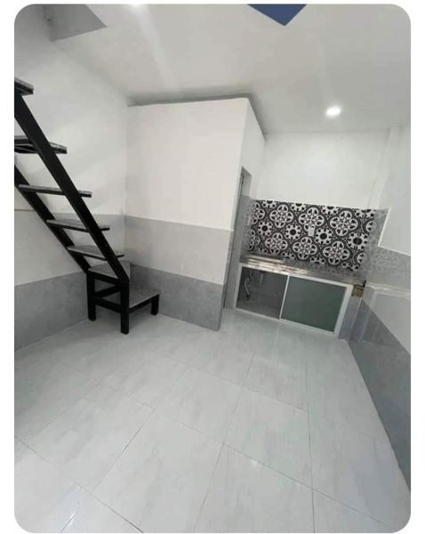 nhà đúc đất có nguồn gốc 610tr bớt lộc DT 3x4m² trệt lầu 1pn 1wc 176 Nguyễn Thị thập quận 7