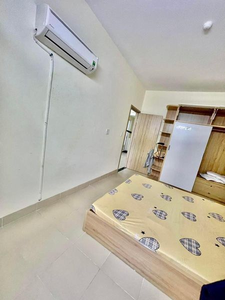 CHO THUÊ CHUNG CƯ XUÂN THUỶ Giá 4tr5/tháng 2PN 2WC Đầy đủ nội thất 2 máy lạnh