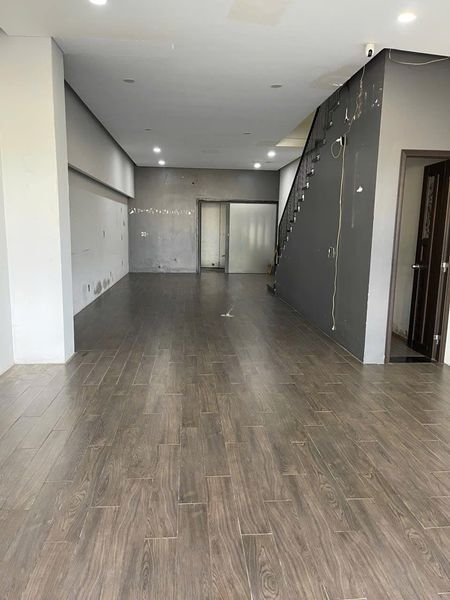 Cho Thuê Nhà 3 Tầng Mặt Tiền Đường NGÔ QUYỀN, Thọ Quang, Sơn Trà