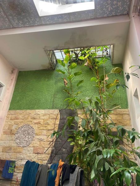 Bán nhà mặt tiền Phường Quang Trung ,TP.Quy Nhơn Diện tích 81m2. Ngang 4,5m Nhà thiết kế 2 tầng
