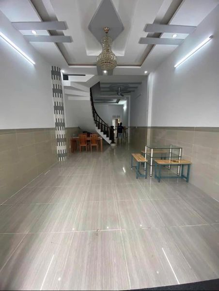 Cho thuê nhà 1 trệt 1 lầu mới leng keng gần cư xá Phúc Hải,p Tân Phong.
