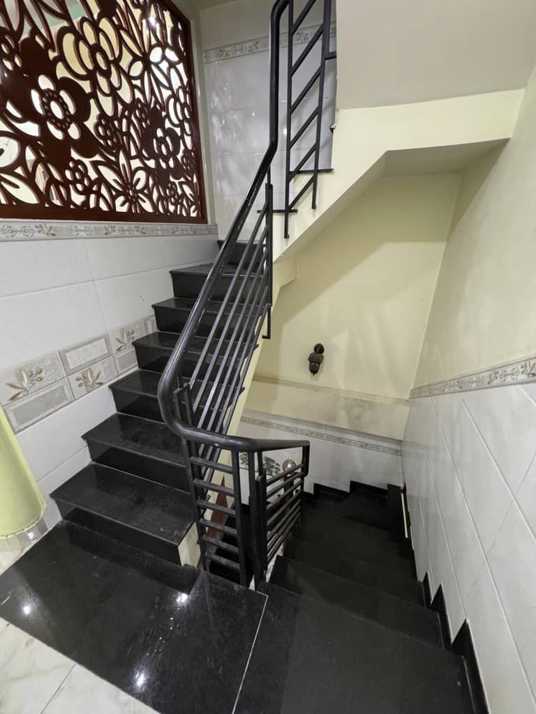 Nhà Khu Tên Lửa - Bình Tân - Gần Nhà Thờ Phaolo - Ngang hơn 5m - 2 Lầu, 4PN