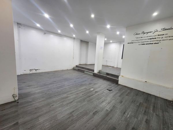 Cho thuê biệt thự tầng 1,2 tại số 6 ngõ 20 Hào Nam, Ô chợ dừa, Đống Đa Hà Nội