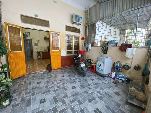 Gia đình có căn nhà cần bán xây 2,5 tầng Trung tâm Phường LÊ HỒNG PHONG-TP THÁI BÌNH