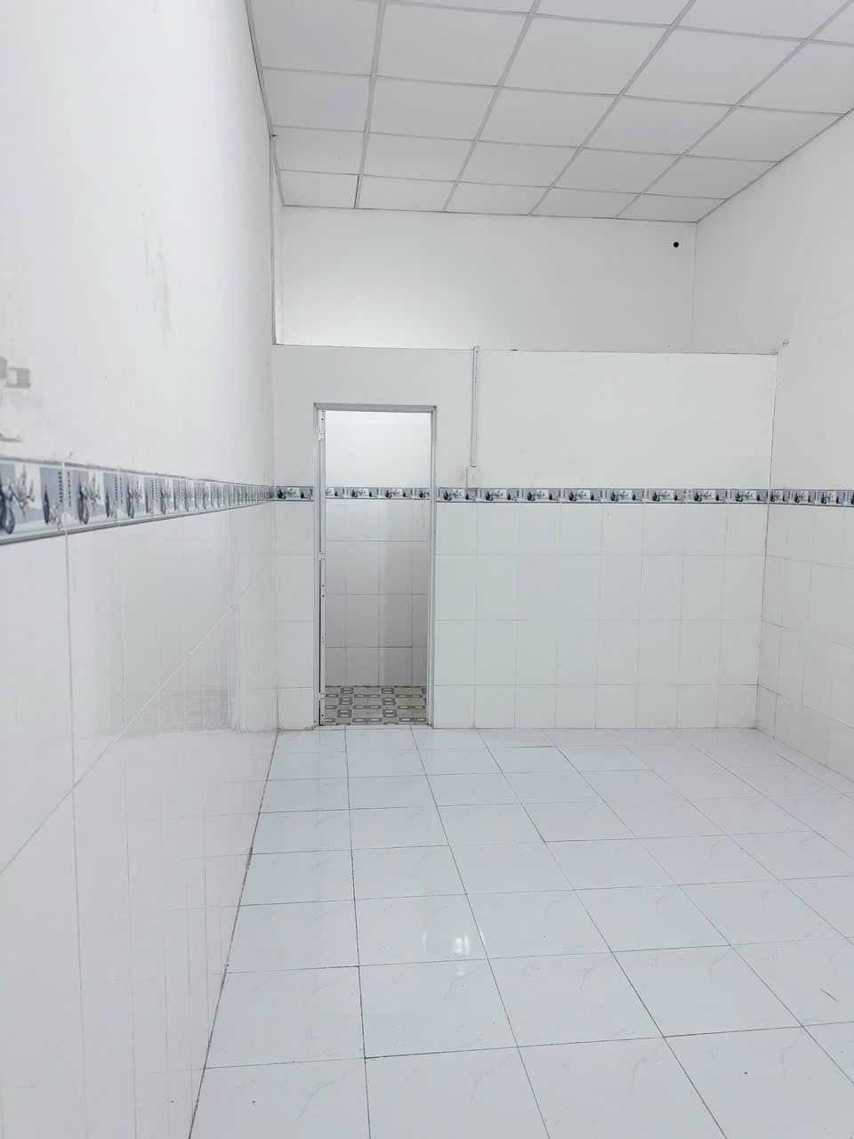 Cho thuê nhà nguyên căn vừa ở vừa kinh doanh tuyệt vời phường 5, tp Tân An, Long An