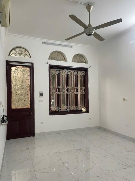 CHO THUÊ NHÀ Mặt đường Trần Phú Ninh Bình đối diện quán cháo bà Bảo
