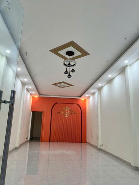 Cho thuê nhà mặt tiền vào kinh doanh ngay 30 Đường Nguyễn Trãi, Phường 3, TP. Tây Ninh