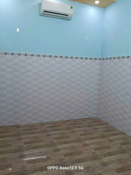 CHO THUÊ NHÀ GỐC 2 MẶT TIỀN HẺM PHƯỜNG PHÚ TÂN.