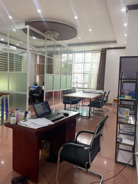 Cho thuê nhà mặt tiền Trung tâm TP Đông Hà Nhà hai tầng Làm vp hoặc kinh doanh