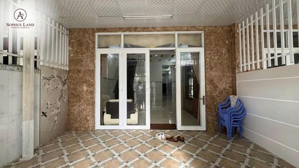 NHÀ HOÀN THIỆN DỌN VÀO Ở NGAY CHƯA TỚI 3 TỶ P18, đường Trần Bạch Đằng Rạch Giá