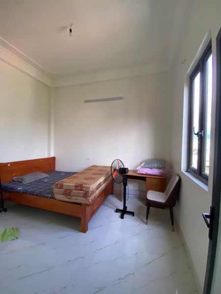 Bán nhà 3 tầng đoàn thị điểm thuộc tổ 2 phường tân hoà, Hoà Bình lô góc