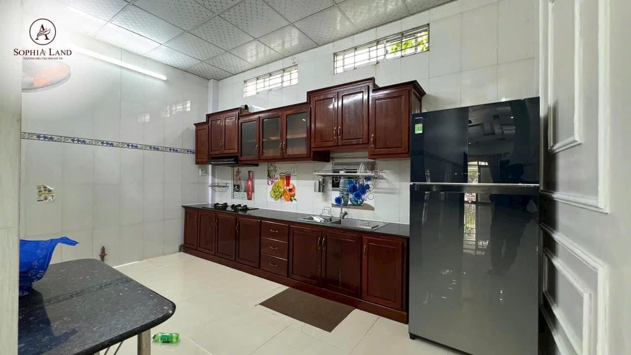 NHÀ HOÀN THIỆN DỌN VÀO Ở NGAY CHƯA TỚI 3 TỶ P18, đường Trần Bạch Đằng Rạch Giá