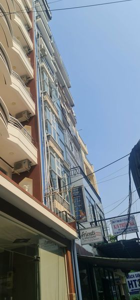 Em cần cho thuê cả ngôi nhà ở phố Trần Phú Nha Trang